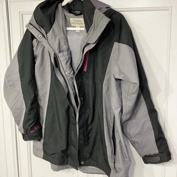 CABELA'S Black/Gray and Magenta Interchangeable Winter Jacket - Size L - Picture 5 of 6